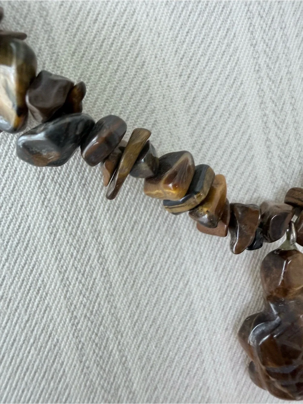 Natural Tiger's Eye Chip Bead Necklace Carved Turtle Pendant Boho 16”- 18
